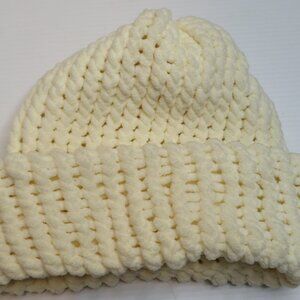 Cable Knit White Beanie Winter‎ Hat Cuffed